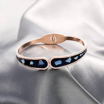 Cold Wind Color Plating Rose Golden Lovers Bracelet Titanium Steel Bracelet Woman Concise Student Joker Gift
Cold Wind Color Plating Rose Golden Lovers Bracelet Titanium Steel Bracelet Woman Concise Student Joker Gift