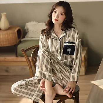 Spring and Autumn New Style Pajamas Women's Pure Cotton Korean Style Simple Fashion Striped Homewear Pijama Invierno Mujer 2020
Spring and Autumn New Style Pajamas Women's Pure Cotton Korean Style Simple Fashion Striped Homewear Pijama Invierno Mujer 2020