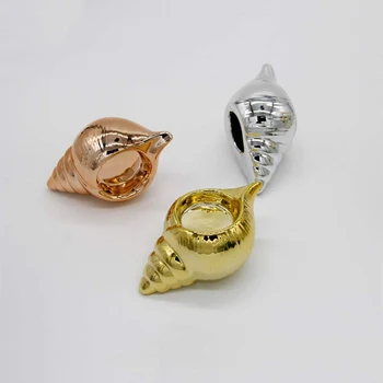 Electroplated Golden Conch Ceramic Candle Holder Candle Cup European Style Candle Holder
Electroplated Golden Conch Ceramic Candle Holder Candle Cup European Style Candle Holder