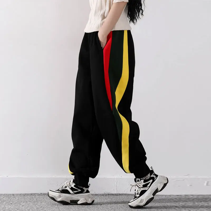 HOUZHOU Plus Velvet Joggers Women Winter Fashion Contrast Splice Harem Pants Plus Size Streetwear Loose Casual Sweatpants Women
HOUZHOU Plus Velvet Joggers Women Winter Fashion Contrast Splice Harem Pants Plus Size Streetwear Loose Casual Sweatpants Women