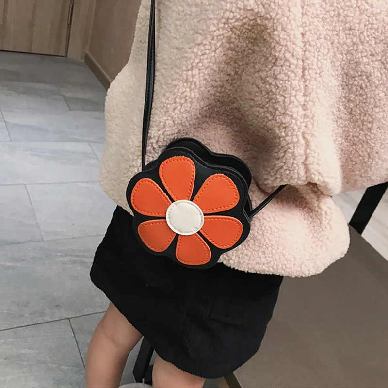Crossbody Single Shoulder Bag Flower Shape Coin Cash Bag with Strap for Girls -OPK
Crossbody Single Shoulder Bag Flower Shape Coin Cash Bag with Strap for Girls -OPK