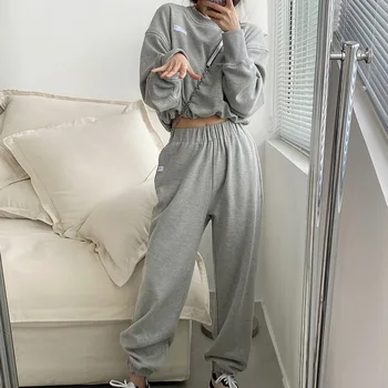 Girls Hoodie Two Piece Sets 2020 Autumn Casual Sports Suit Female Korean Style Loose Trousers Hiphop Two-piece Suits Women
Girls Hoodie Two Piece Sets 2020 Autumn Casual Sports Suit Female Korean Style Loose Trousers Hiphop Two-piece Suits Women
