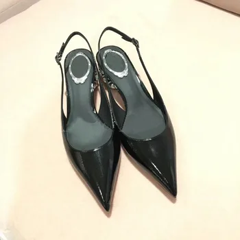 Chunky Med Heels Women Patent Leather Talon Salto Alto Feminino 2020 Slingbacks Pumps Women Shoes Pearl Rhinestone Tacones Mujer
Chunky Med Heels Women Patent Leather Talon Salto Alto Feminino 2020 Slingbacks Pumps Women Shoes Pearl Rhinestone Tacones Mujer