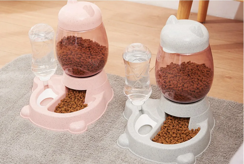 2.2L Pet Dog Cat Automatic Feeder Bowl for Dogs Drinking Water 528ml Bottle Kitten Bowls Slow Food Feeding Container Supplies 2.2L Pet Dog Cat Automatic Feeder Bowl for Dogs Drinking Water 528ml Bottle Kitten Bowls Slow Food Feeding Container Supplies