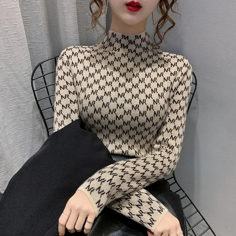 Sweater the new style of foreign style popular thickened bottoming sweater in autumn and winter of 2020
Sweater the new style of foreign style popular thickened bottoming sweater in autumn and winter of 2020