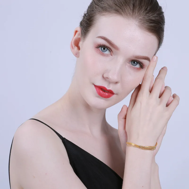 Punk multi-layer stacking snake chain bracelet assembly hip hop thick chain link bracelet for feminine charm bracelet bracelet
Punk multi-layer stacking snake chain bracelet assembly hip hop thick chain link bracelet for feminine charm bracelet bracelet