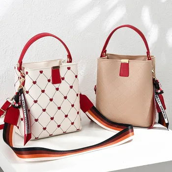 8 Style Handbag Female 2020 New Korean Version of The Sewing Line Bucket Bag Wide Shoulder Cute Girl Shoulder Messenger Bag
8 Style Handbag Female 2020 New Korean Version of The Sewing Line Bucket Bag Wide Shoulder Cute Girl Shoulder Messenger Bag