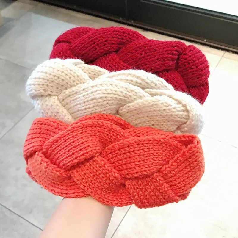 Warmer Ear Hair Band Women Knitting Woolen Cross Knot Handmade Solid Color Hairbands Winter Lady Head Wrap Hair Accessories 
Warmer Ear Hair Band Women Knitting Woolen Cross Knot Handmade Solid Color Hairbands Winter Lady Head Wrap Hair Accessories