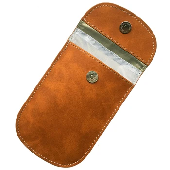 Universal Car Key Signal Blocker Pouch Leather Car Key Signal Blocker Case Guard Anti-Theft Protect Shielding Gadgets
Universal Car Key Signal Blocker Pouch Leather Car Key Signal Blocker Case Guard Anti-Theft Protect Shielding Gadgets