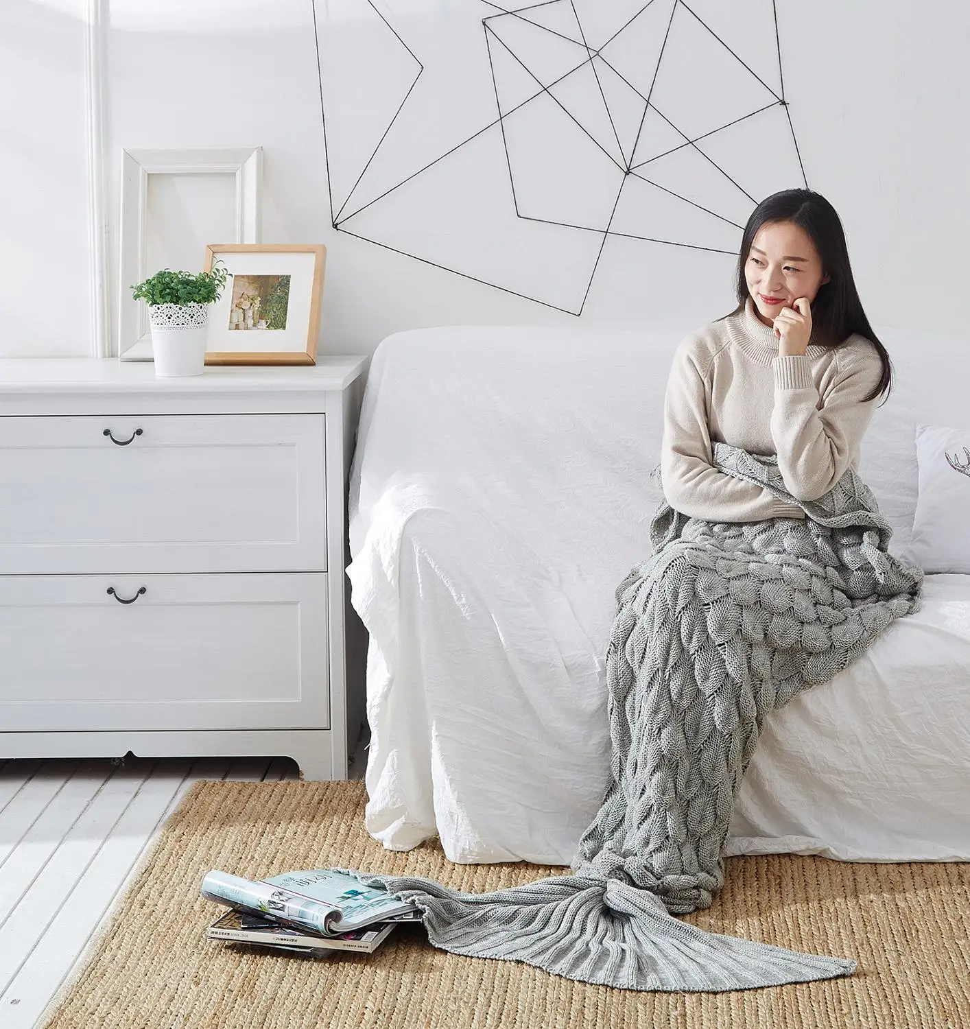 Mermaid Tail Knitting Household Blanket Large And Small Size Multiple Colors Available Wearable Blanket
Mermaid Tail Knitting Household Blanket Large And Small Size Multiple Colors Available Wearable Blanket
