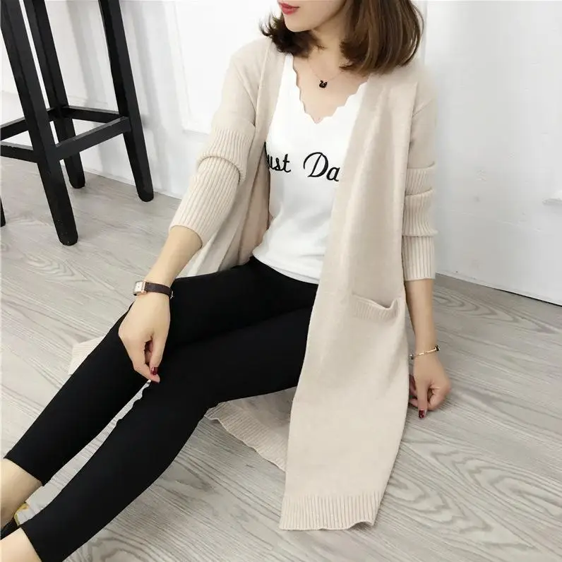 2020 Autumn and Winter New Style Korean Fashion Women's Knitted Cardigan Loose Sweater Ladies Mid-length Coat
2020 Autumn and Winter New Style Korean Fashion Women's Knitted Cardigan Loose Sweater Ladies Mid-length Coat