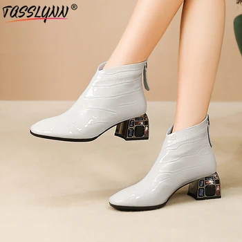 TASSLYNN 2019 Zipper Cow Leather /PU Women Shoes Fashion Ankle Boots for Women Square Toe Crystal High Heel Boots Big Size 34-42
TASSLYNN 2019 Zipper Cow Leather /PU Women Shoes Fashion Ankle Boots for Women Square Toe Crystal High Heel Boots Big Size 34-42