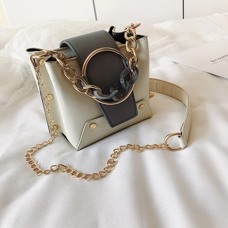 New Solid Bag Woman 2019 Hundred Hand Promote Bucket Leisure Time Chain Color Single Shoulder
New Solid Bag Woman 2019 Hundred Hand Promote Bucket Leisure Time Chain Color Single Shoulder