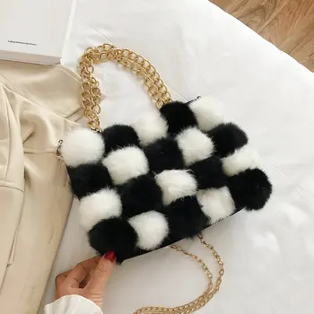 Winter Women Purse And Handbag High Quality Plush Shoulder Bags Ladys Luxury Hand Bag Faux Fur Purse Women Chain Crossbody Bag
Winter Women Purse And Handbag High Quality Plush Shoulder Bags Ladys Luxury Hand Bag Faux Fur Purse Women Chain Crossbody Bag