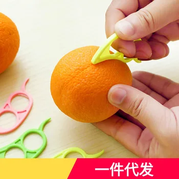 Household Creative Little Mouse Device Used to Cut Oranges Mini Orange Peeling Device Convenient Orange Peeler Pomegranate Oran
Household Creative Little Mouse Device Used to Cut Oranges Mini Orange Peeling Device Convenient Orange Peeler Pomegranate Oran