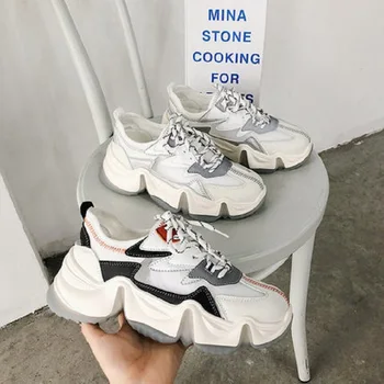 2020 new autumn thick-soled height-enhancing shoes students wild Korean sports casual shoes running shoes 
2020 new autumn thick-soled height-enhancing shoes students wild Korean sports casual shoes running shoes