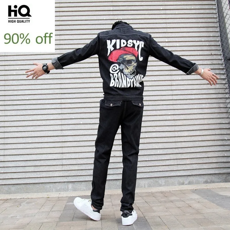 Vintage Spring Autumn Mens Casual Denim Jumpsuits Fashion Long Sleeve Single Breasted Back Printed Top Slim Full Length Pants
Vintage Spring Autumn Mens Casual Denim Jumpsuits Fashion Long Sleeve Single Breasted Back Printed Top Slim Full Length Pants