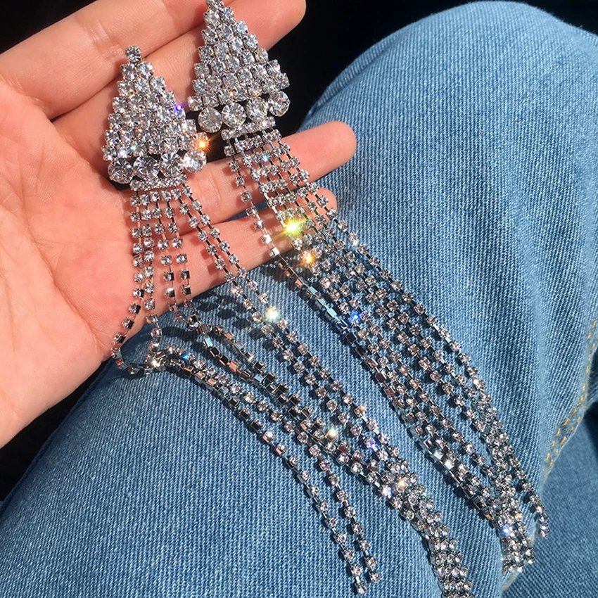 Luxury Tassel Dangle Drop Earrings Full Micro Cubic Zirconia Paved Crystal Wedding Party Earring Fashion Jewelry for Women
Luxury Tassel Dangle Drop Earrings Full Micro Cubic Zirconia Paved Crystal Wedding Party Earring Fashion Jewelry for Women