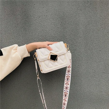 Ladies retro 2020 fashion soft leather female armpit small bag casual retro mini shoulder bag small square bag
Ladies retro 2020 fashion soft leather female armpit small bag casual retro mini shoulder bag small square bag