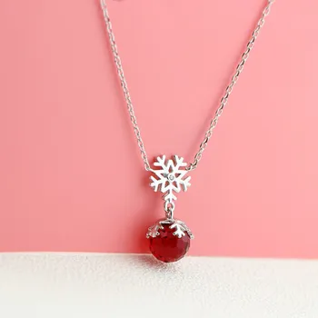 Christmas Strong Push Transparent Ball Snowflake Pendant S925 Sterling Silver Clavicle Necklace Sweet Red Crystal Necklace Gift
Christmas Strong Push Transparent Ball Snowflake Pendant S925 Sterling Silver Clavicle Necklace Sweet Red Crystal Necklace Gift