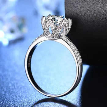 CHAMSS Crown Single Diamond Flower Wedding Ring Elegant Personality Women Romantic Valentine's Day Gift
CHAMSS Crown Single Diamond Flower Wedding Ring Elegant Personality Women Romantic Valentine's Day Gift