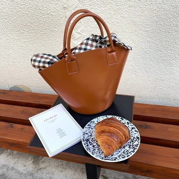 Fashion pu leather women's bucket bag capacity composite bag hot female casual shoulder Crossbody vintage messenger bag Handbags 
Fashion pu leather women's bucket bag capacity composite bag hot female casual shoulder Crossbody vintage messenger bag Handbags
