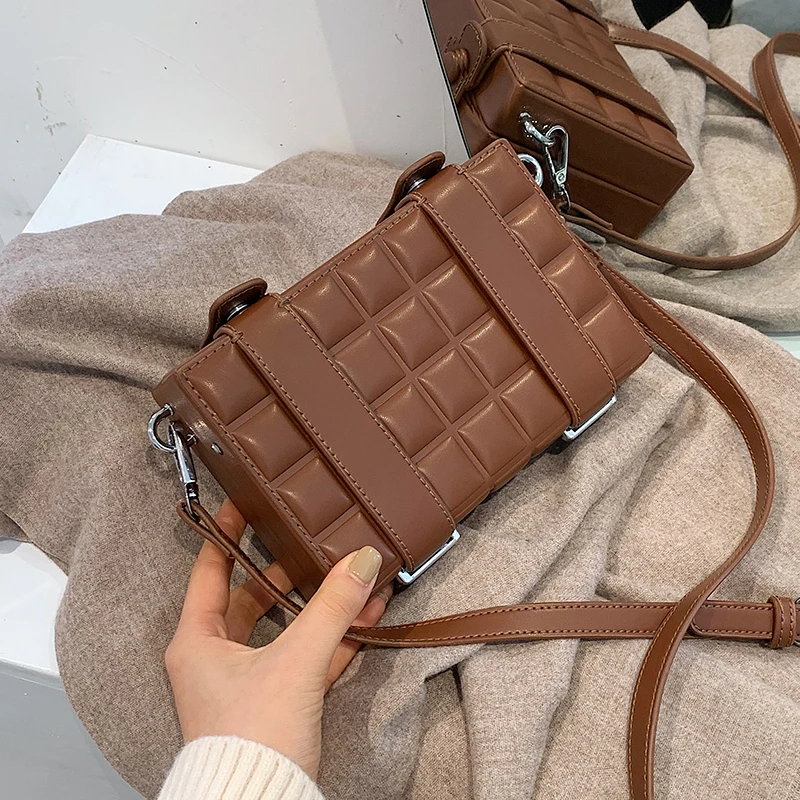2020 Autumn And Winter New Trendy Fashion One Shoulder Messenger Bag Ladies All-Match Ins Box Handbag
2020 Autumn And Winter New Trendy Fashion One Shoulder Messenger Bag Ladies All-Match Ins Box Handbag