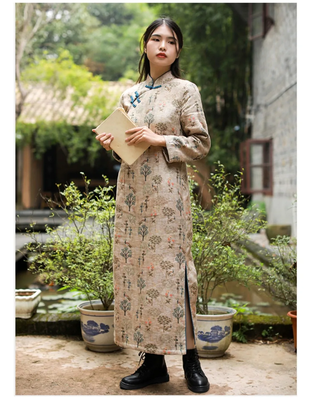LZJN Long Sleeve Women Chinese Style Dress Stand Collar Vintage Cheongsam 2019 Winter Warm Fleece Qipao High Quality Dress (23)