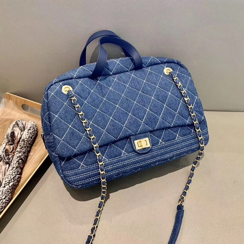 Large Capacity Female Bag 2020 New Fashion Denim Female Bag Chain Fairy Rhombus Single Shoulder Messenger Bag Channels Handbags 
Large Capacity Female Bag 2020 New Fashion Denim Female Bag Chain Fairy Rhombus Single Shoulder Messenger Bag Channels Handbags