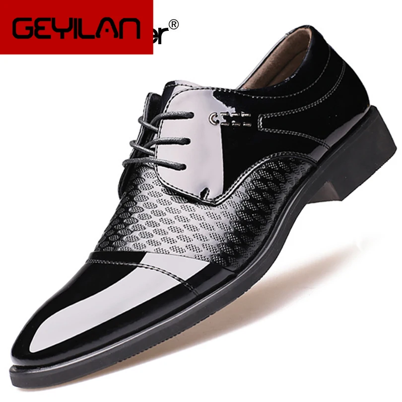 Spring 2019 New Men's Shoes Fashion Classic Business Men's Patent Leather Shoes Pointed Casual Lace Up Oxford Flats Black Brown
Spring 2019 New Men's Shoes Fashion Classic Business Men's Patent Leather Shoes Pointed Casual Lace Up Oxford Flats Black Brown