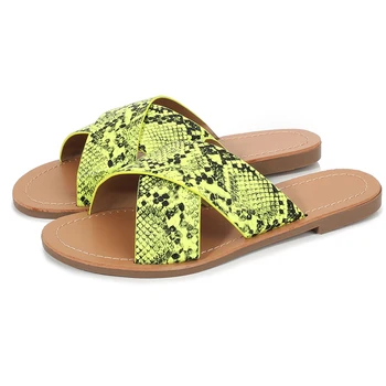 Women's Snake Pattern PU Leather Slippers Woman Summer Fashion Ladies Outdoor Female Casual Slides Women Shoes Plus Size 2020
Women's Snake Pattern PU Leather Slippers Woman Summer Fashion Ladies Outdoor Female Casual Slides Women Shoes Plus Size 2020