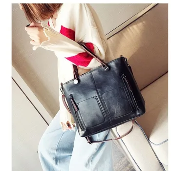 2020 New Ladies Handbag Korean Version of The Wild Trend Pu Ladies Large Capacity Shoulder Diagonal Handbag 
2020 New Ladies Handbag Korean Version of The Wild Trend Pu Ladies Large Capacity Shoulder Diagonal Handbag