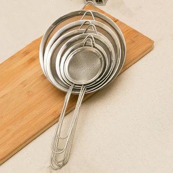 Durable Flour Sieve Colander Screen Mesh Handheld Sieve Tea Strainer Mesh Flour Oil Strainer Stainless Steel Kitchen tools
Durable Flour Sieve Colander Screen Mesh Handheld Sieve Tea Strainer Mesh Flour Oil Strainer Stainless Steel Kitchen tools