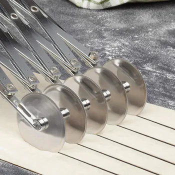 3/5/7 Stainless Steel Wheels Pizza Cutter Dough Divider Side Pasta Knife Flexible Roller Blade Pizza Pastry Peeler Bakeware Tool
3/5/7 Stainless Steel Wheels Pizza Cutter Dough Divider Side Pasta Knife Flexible Roller Blade Pizza Pastry Peeler Bakeware Tool