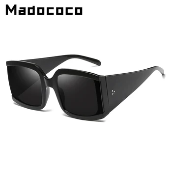 Fashion Vintage sunglass women men luxury brand Retro big black sunglasses ladies shades Rivet Eyewear Flat Top Black Sun Glass 
Fashion Vintage sunglass women men luxury brand Retro big black sunglasses ladies shades Rivet Eyewear Flat Top Black Sun Glass