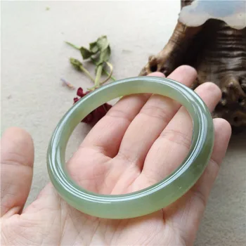 Genunine Hetian green jade bangles handcarved jadeite jade bracelet real jade bracelets natural jade stone add certificate 
Genunine Hetian green jade bangles handcarved jadeite jade bracelet real jade bracelets natural jade stone add certificate