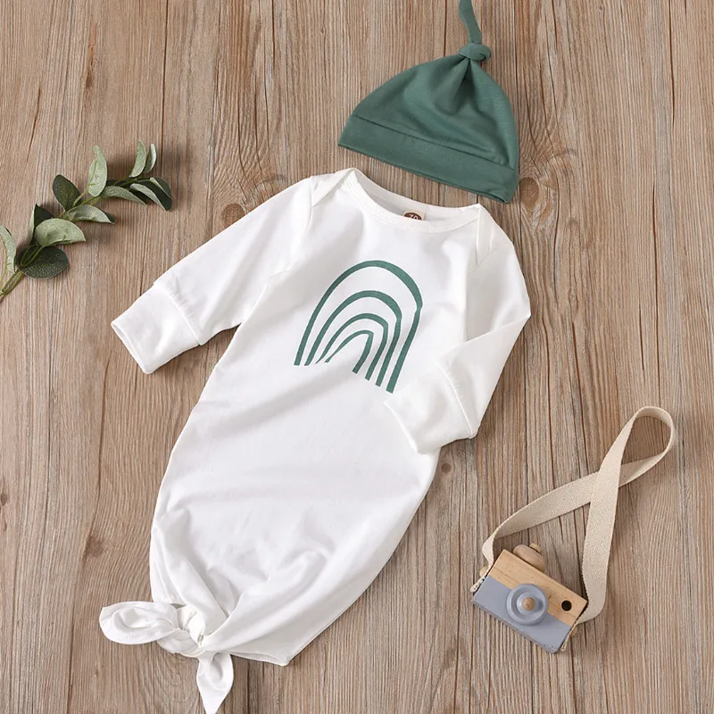 Spring and Autumn Baby Girl Boy Cartoon Rainbow Print Sleeping Bag + Solid Color Round Hat Set Baby Sleeping Bag Set
Spring and Autumn Baby Girl Boy Cartoon Rainbow Print Sleeping Bag + Solid Color Round Hat Set Baby Sleeping Bag Set
