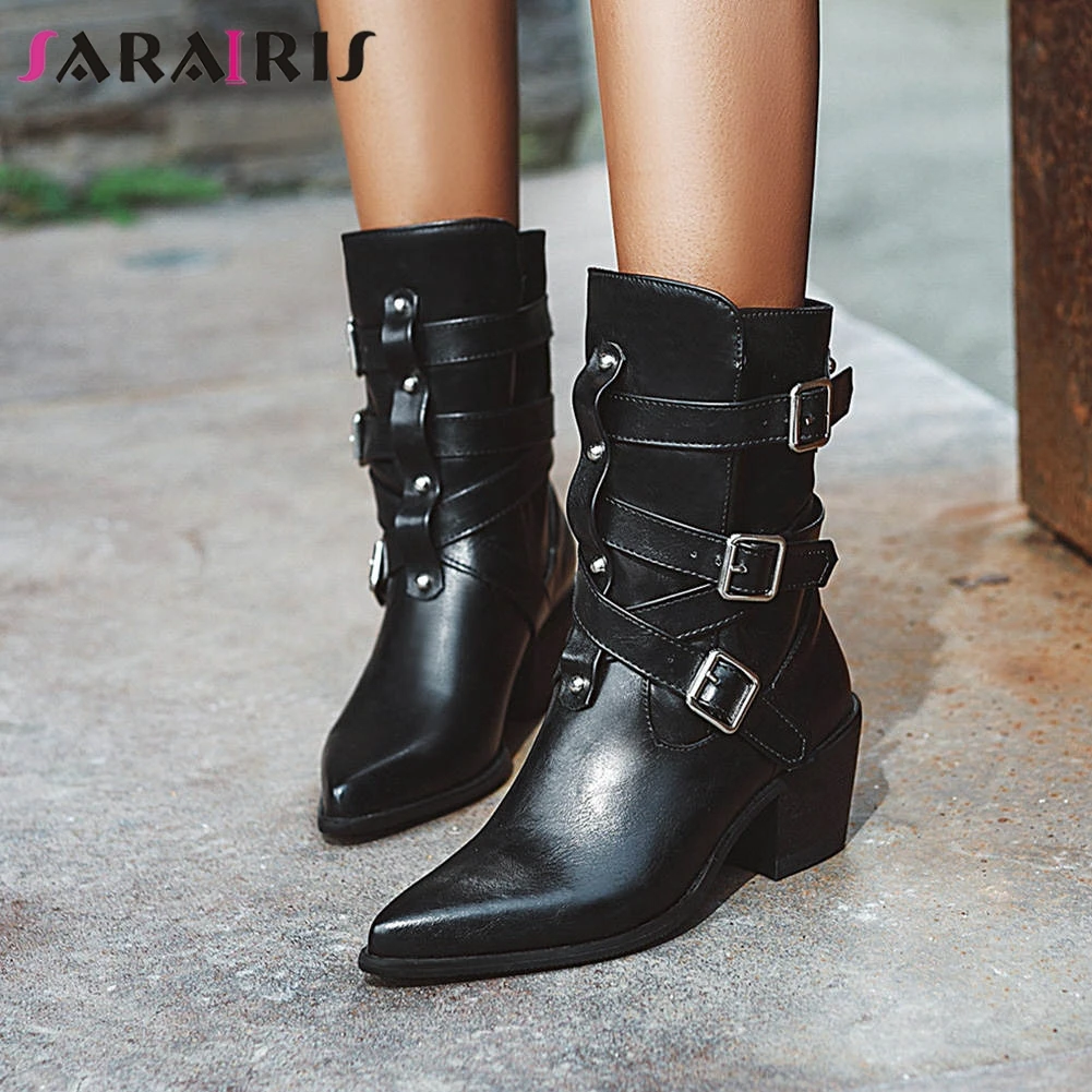 SARAIRIS Plus Size 33-48 Western Metal Decorating Booties Ladies Cool Pointed Toe Ankle Boots Women High Heels Shoes Woman
SARAIRIS Plus Size 33-48 Western Metal Decorating Booties Ladies Cool Pointed Toe Ankle Boots Women High Heels Shoes Woman