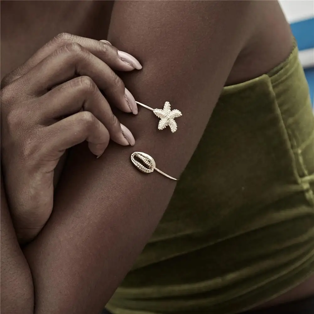 Ingemark Love Bracelet Bohemian Starfish Upper Arm Bangle Pulseira Retro Gold Color Shell Armlet Cuff Open Bangles Femme 2019
Ingemark Love Bracelet Bohemian Starfish Upper Arm Bangle Pulseira Retro Gold Color Shell Armlet Cuff Open Bangles Femme 2019