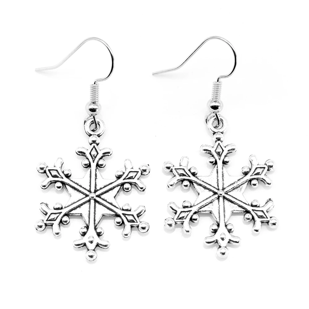 1 пара, Винтажные серьги-снежинки, 22 х29 мм
1 пара, Винтажные серьги-снежинки, 22 х29 мм