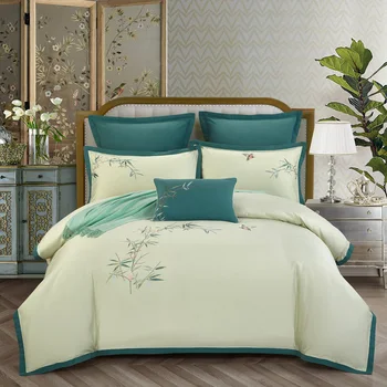 

Luxury Egyptian Cotton Classical Bedding set Queen King size Chic Embroidery Bed set Bed sheet set Pillowcase parrure de lit