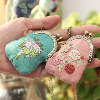 DIY Flower Necklace Mini Embroidery Bag Kit Embroidery Key chain Cross Stitch Sets Needlework Swing Craft Friend Gift Unfinished
DIY Flower Necklace Mini Embroidery Bag Kit Embroidery Key chain Cross Stitch Sets Needlework Swing Craft Friend Gift Unfinished