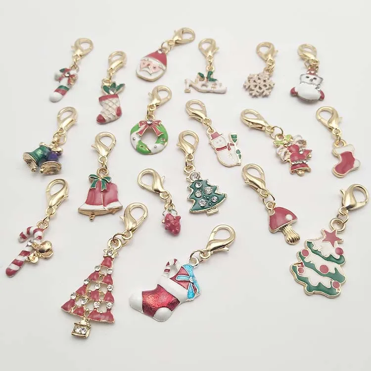 Wholesale 19Pcs/Set New Enamel Christmas Decoration Keychains Tree Bell Snowman Alloy Lobster Buckle Clasp Charms Key Chains
Wholesale 19Pcs/Set New Enamel Christmas Decoration Keychains Tree Bell Snowman Alloy Lobster Buckle Clasp Charms Key Chains