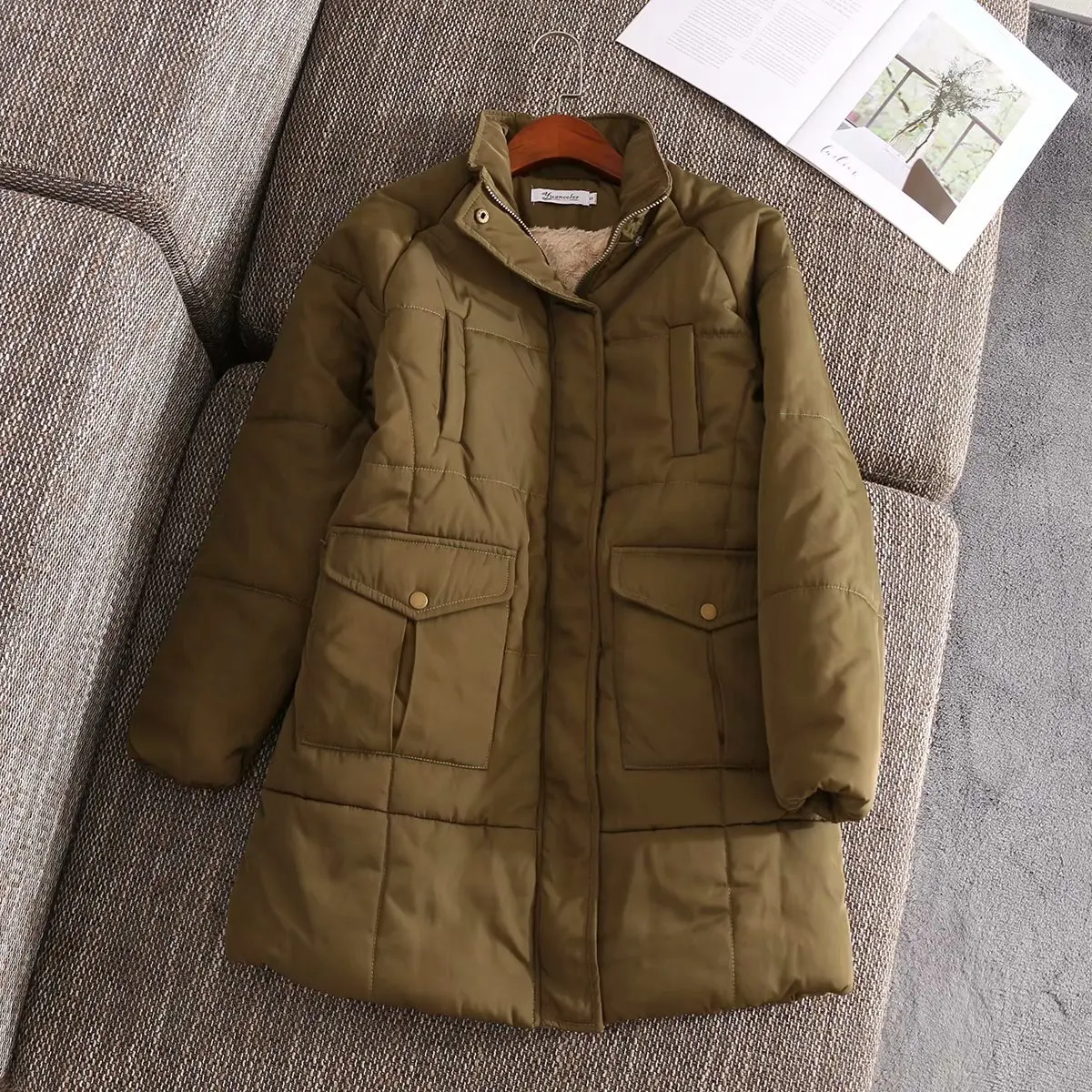 Winter WOMEN'S Dress New Style Cotton-padded Clothes Cotton Coat Women's Solid Color Zipper Stand Collar Baseball Cotton Coat Me
Winter WOMEN'S Dress New Style Cotton-padded Clothes Cotton Coat Women's Solid Color Zipper Stand Collar Baseball Cotton Coat Me