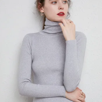 2020 New women's T-shirt solid color turtleneck sweater fit red
2020 New women's T-shirt solid color turtleneck sweater fit red