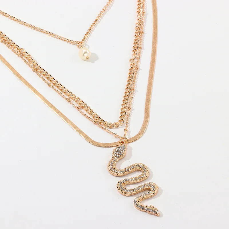 2020 Wholesale European and American Cross-border Jewelry Snake Element Necklace Metal Snake Chain Pearl Necklace Set
2020 Wholesale European and American Cross-border Jewelry Snake Element Necklace Metal Snake Chain Pearl Necklace Set