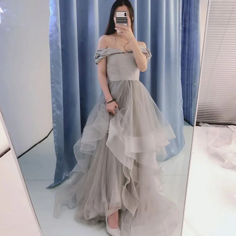SoDigne A-Line Tulle Prom Dress 2020 Puffy Ball Gown Beads Arabic Dubai Women Long Formal Dress Evening Gown Vestidos De Gala 
SoDigne A-Line Tulle Prom Dress 2020 Puffy Ball Gown Beads Arabic Dubai Women Long Formal Dress Evening Gown Vestidos De Gala