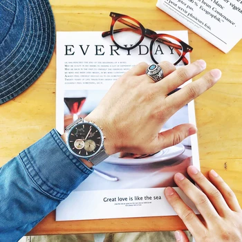 NAVIFORCE Men's Watches Fashion Business Quartz Watch Mens Military Sports Wristwatches Clock Relogio Masculino For Dropshipping 
NAVIFORCE Men's Watches Fashion Business Quartz Watch Mens Military Sports Wristwatches Clock Relogio Masculino For Dropshipping