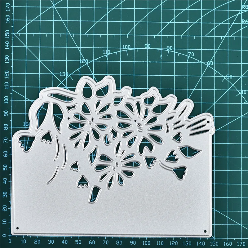 Eastshape Flower Metal Cutting Dies Border Lace Edge Stencils for DIY Scrapbooking Embossing Die Cuts for Card Making
Eastshape Flower Metal Cutting Dies Border Lace Edge Stencils for DIY Scrapbooking Embossing Die Cuts for Card Making