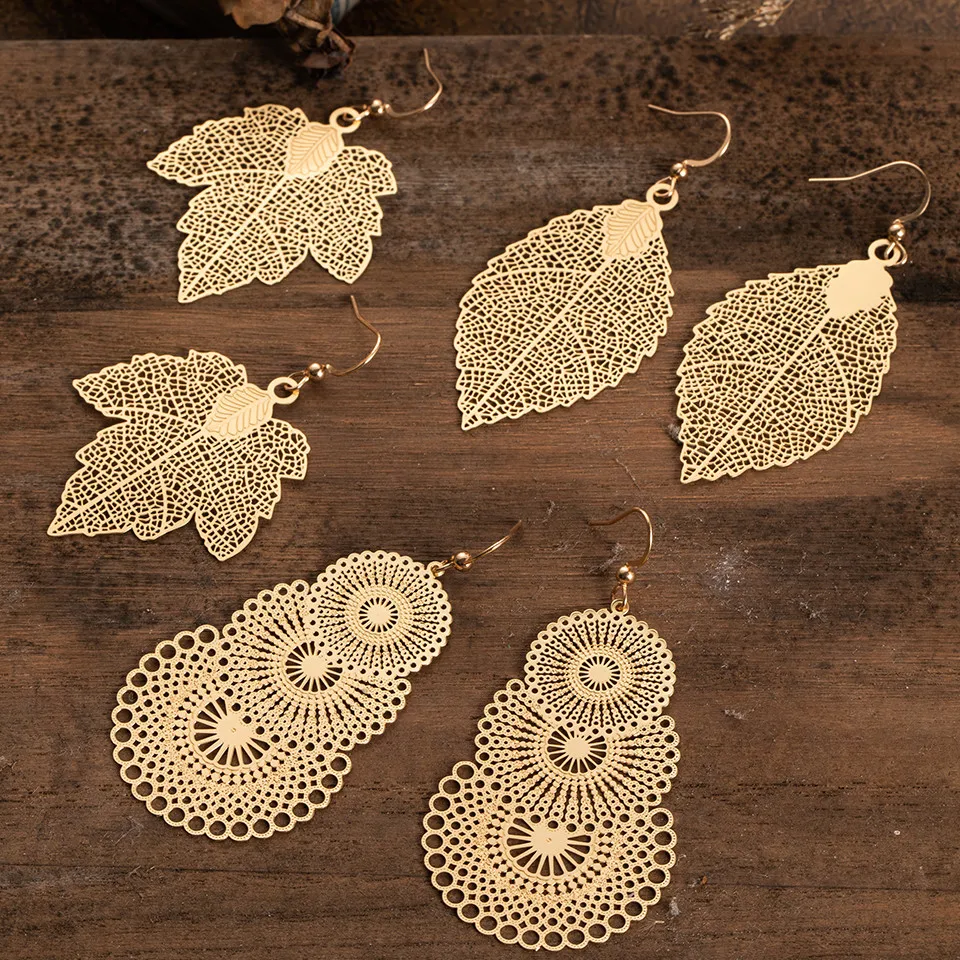 Фото Винтажные золотые полые листья кленовый лист круг Висячие серьги для женщин